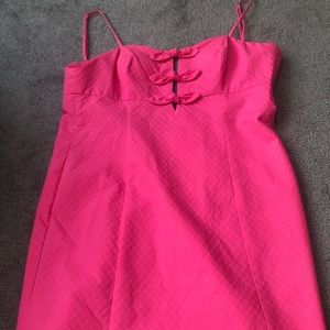 Lilly Pulitzer mini dress. Size 6. Good condition.